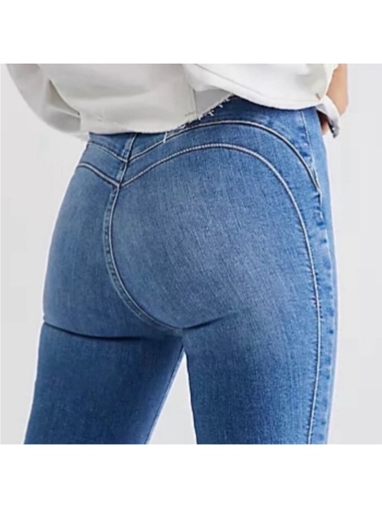 Free People Denim - Free People cross my heart Mid Blue straight Leg Jeans 25